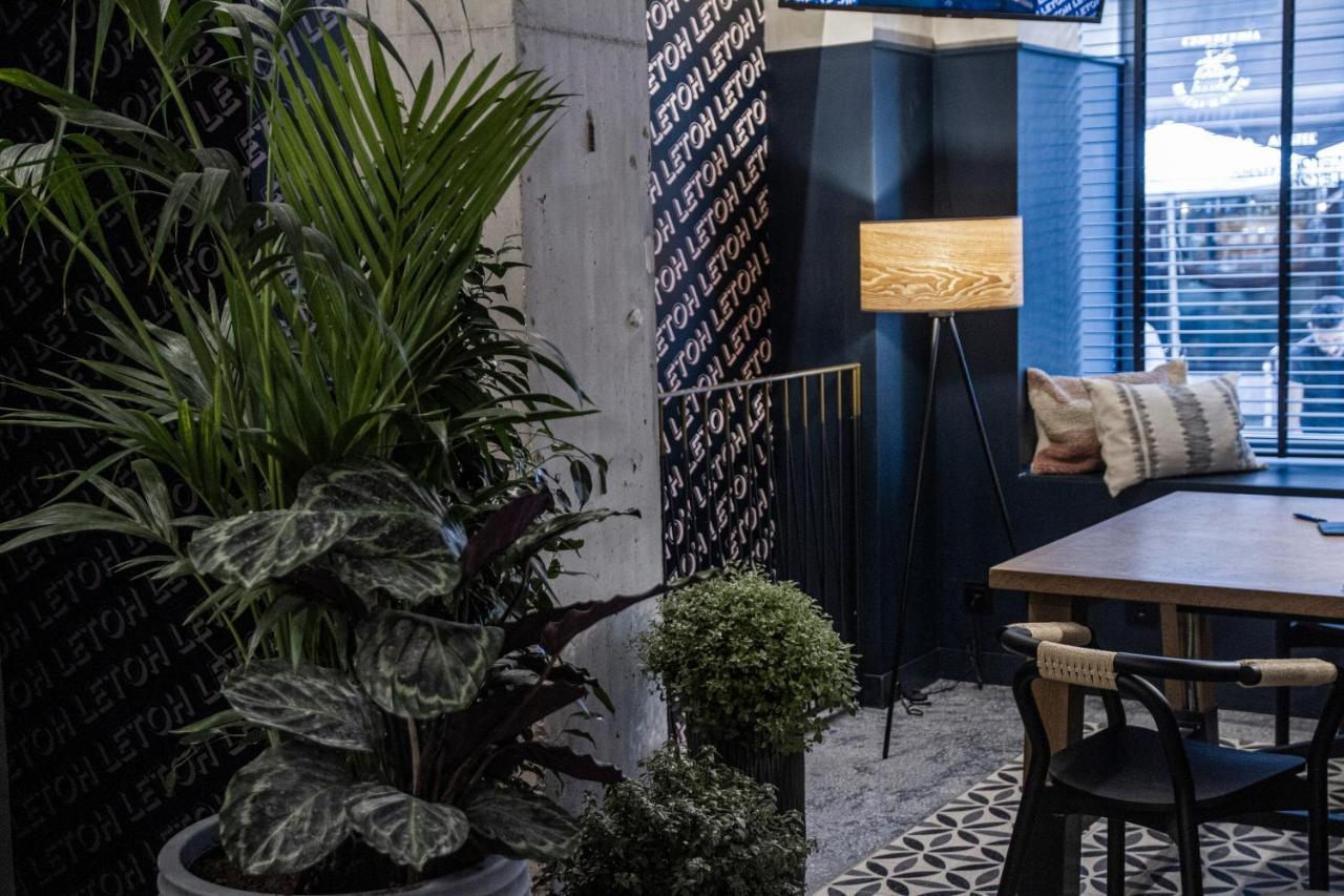 Letoh Letoh Gran Via Hotel Madrid Ngoại thất bức ảnh